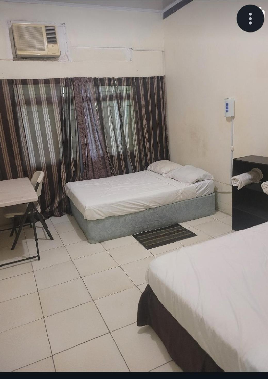 Petit Valley Tonys Guest House מראה חיצוני תמונה