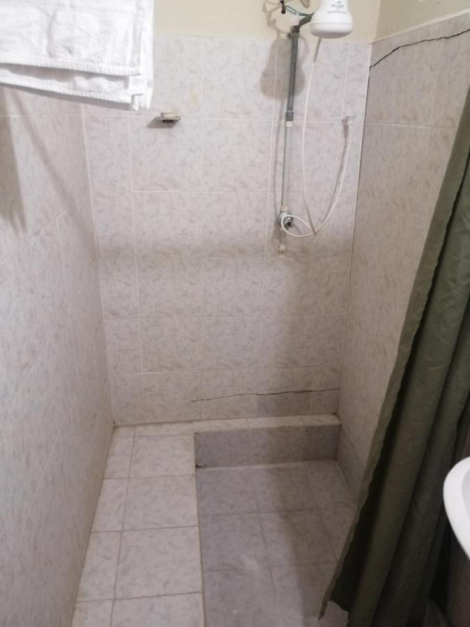 Petit Valley Tonys Guest House מראה חיצוני תמונה